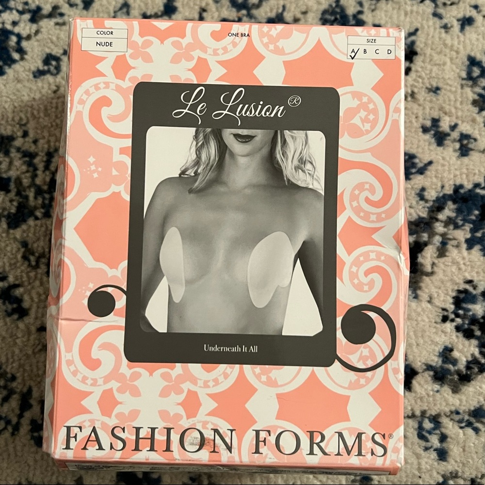 NWT Bra pastie sculpt support